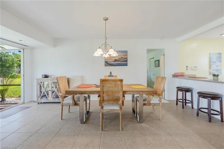 4263  Island  CIR, Fort Myers, FL 33919