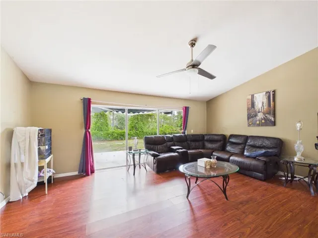 1858 Marlboro Ln, Lehigh Acres, Florida 33972