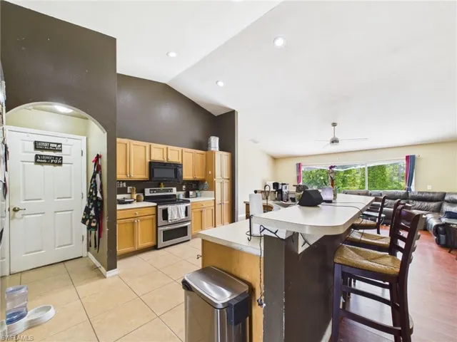 1858 Marlboro Ln, Lehigh Acres, Florida 33972