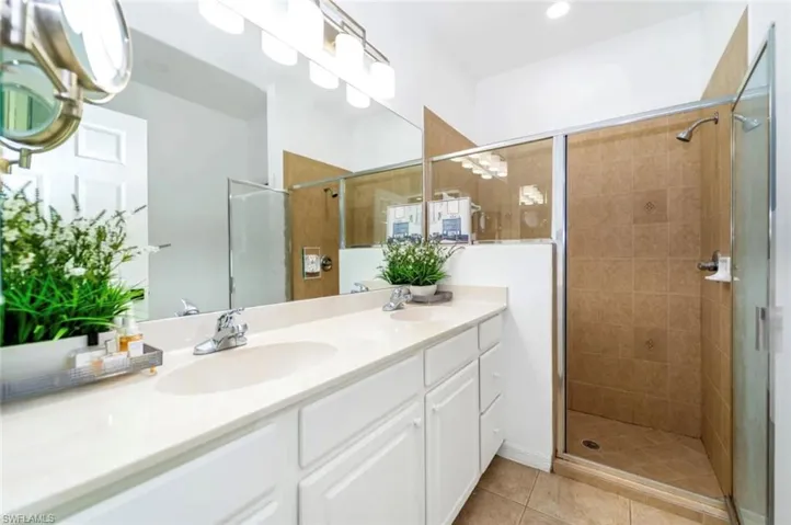 14190 Fall Creek Ct, Naples, Florida 34114
