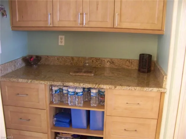 Another view of hallway cabinet/counter.