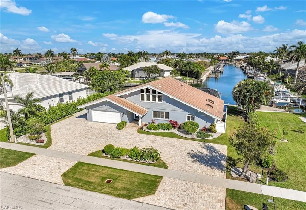 1709 Wavecrest Ct, Marco Island Fl 34145, 4 Bedrooms Bedrooms, ,3 BathroomsBathrooms,Residential,For Sale,Wavecrest,225028094