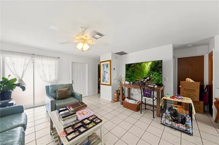 1111 SE 8th  TER, Cape Coral, FL 33990