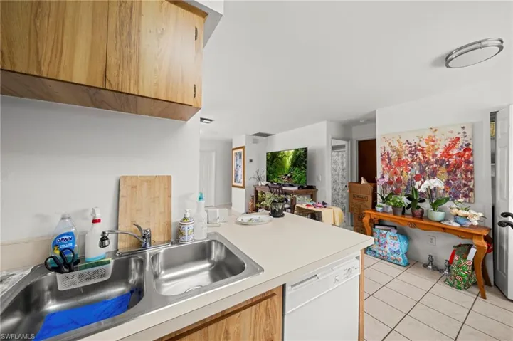 1111 SE 8th  TER, Cape Coral, FL 33990