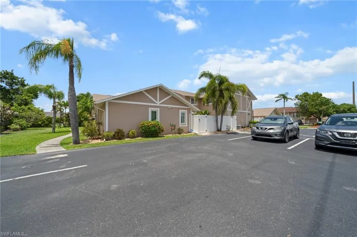 1111 SE 8th  TER, Cape Coral, FL 33990
