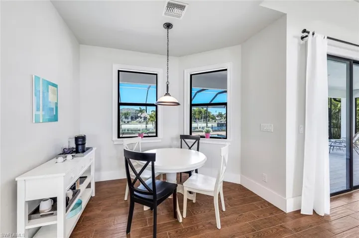 237 SW 21st  ST, Cape Coral, FL 33991