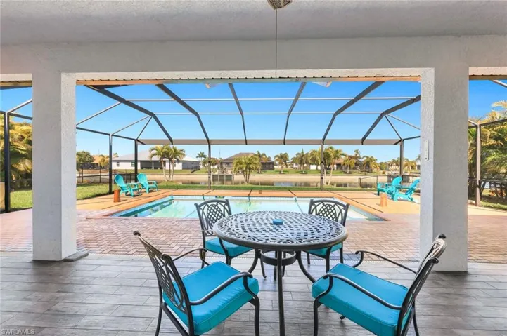237 SW 21st  ST, Cape Coral, FL 33991