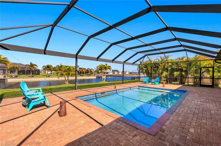 237 SW 21st  ST, Cape Coral, FL 33991