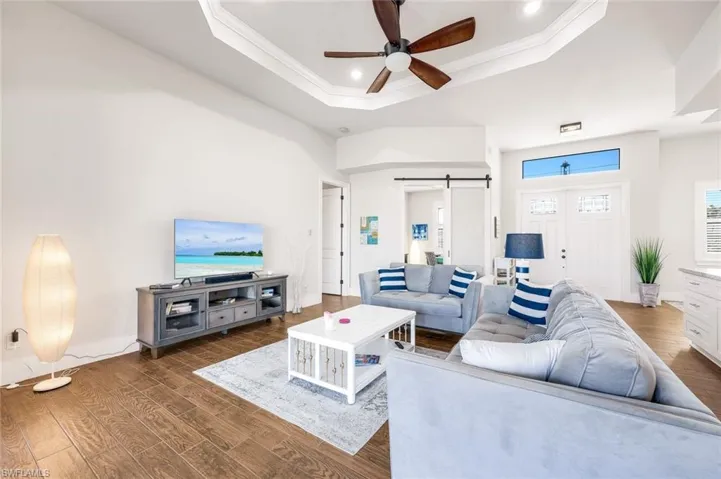 237 SW 21st  ST, Cape Coral, FL 33991