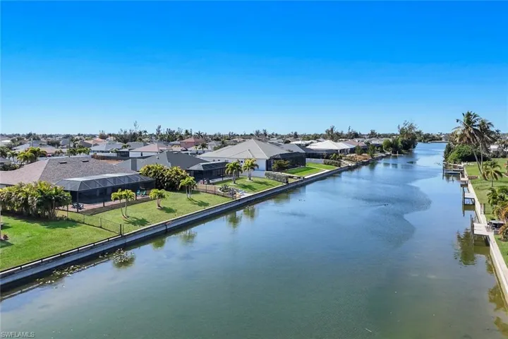 237 SW 21st  ST, Cape Coral, FL 33991