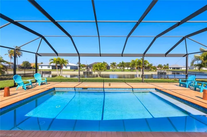 237 SW 21st  ST, Cape Coral, FL 33991