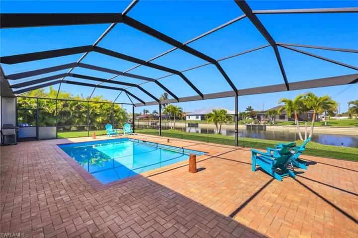 237 SW 21st  ST, Cape Coral, FL 33991