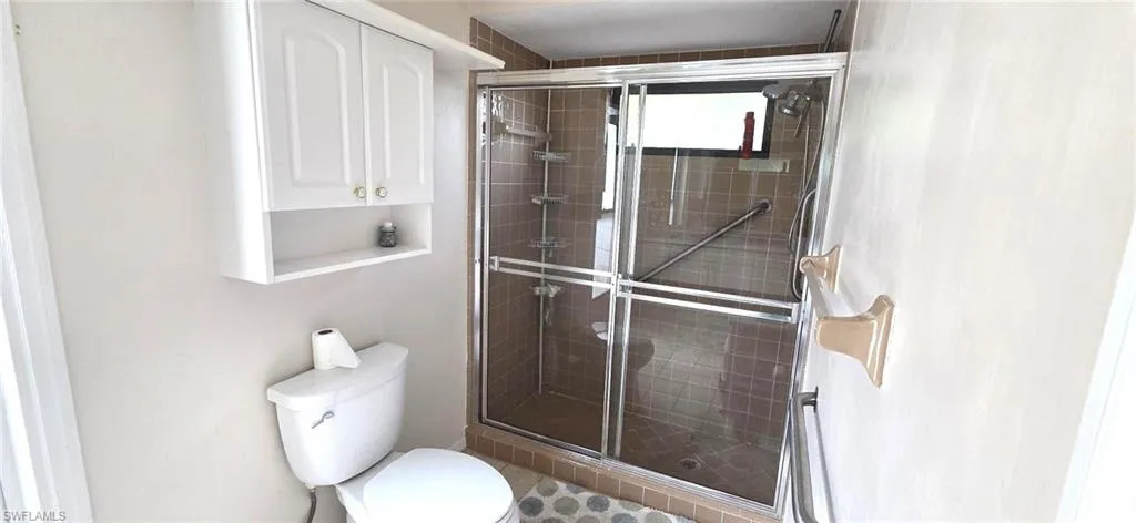 5869 Tallowood Cir, Fort Myers, Florida 33919
