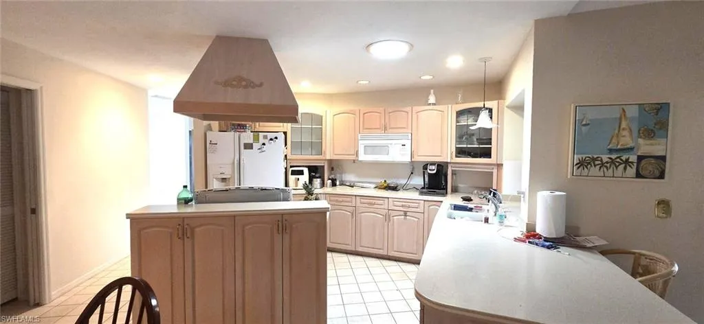 5869 Tallowood Cir, Fort Myers, Florida 33919