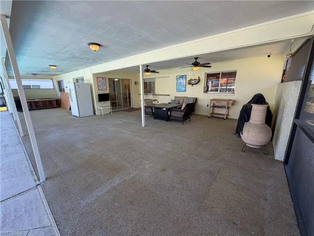View of patio / terrace with a ceiling fan