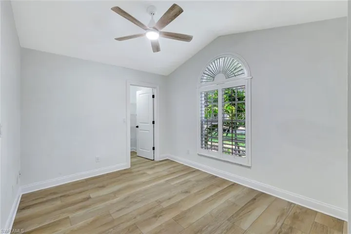 7052 Timberland Cir, Naples, Florida 34109