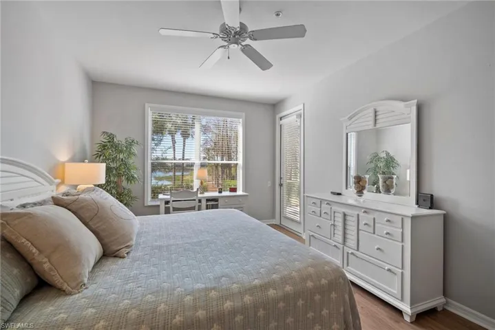 8488  Radcliffe  TER, Naples, FL 34120