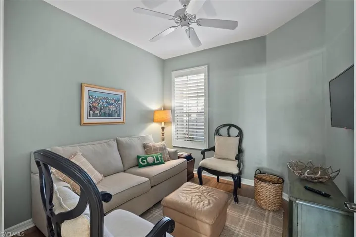 8488  Radcliffe  TER, Naples, FL 34120