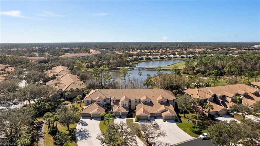 8488  Radcliffe  TER, Naples, FL 34120