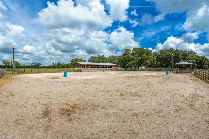 1125 Bronco Ct, Labelle Fl 33935