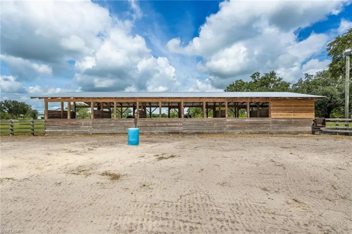 1125 Bronco Ct, Labelle Fl 33935