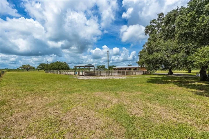 1125 Bronco Ct, Labelle Fl 33935