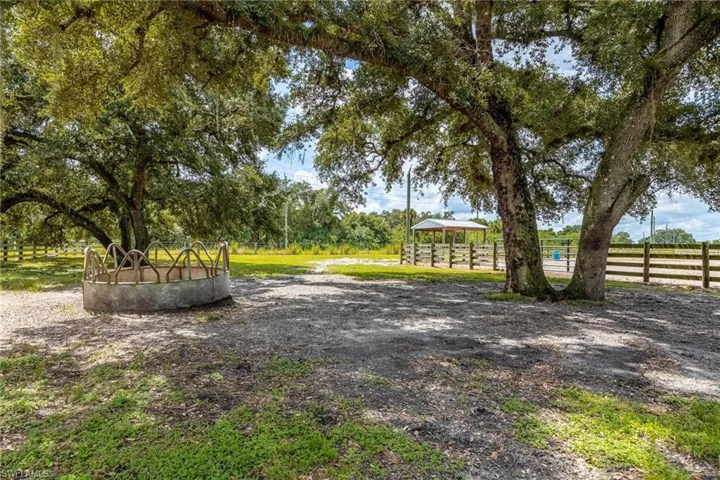 1125 Bronco Ct, Labelle Fl 33935