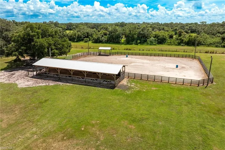 1125 Bronco Ct, Labelle Fl 33935