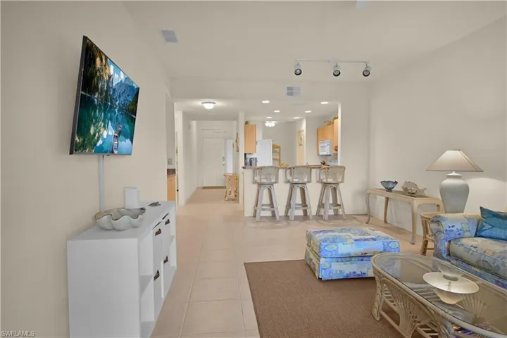 15979 Mandolin Bay Dr 202, Fort Myers, Florida 33908
