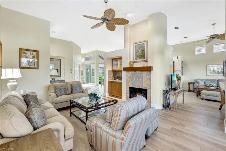 10401 Quail Crown Dr, Naples, Florida 34119
