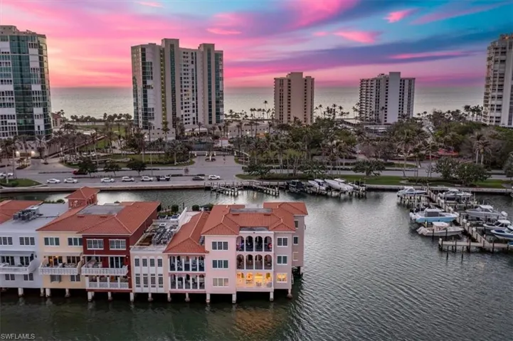 4000 Gulf Shore Blvd N 3300, Naples, Florida 34103