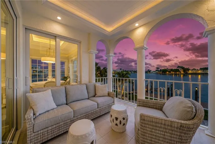 4000 Gulf Shore Blvd N 3300, Naples, Florida 34103