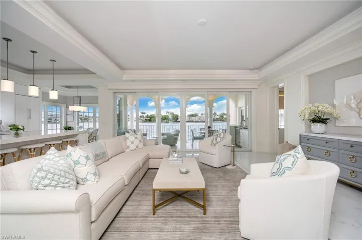 4000 Gulf Shore Blvd N 3300, Naples, Florida 34103