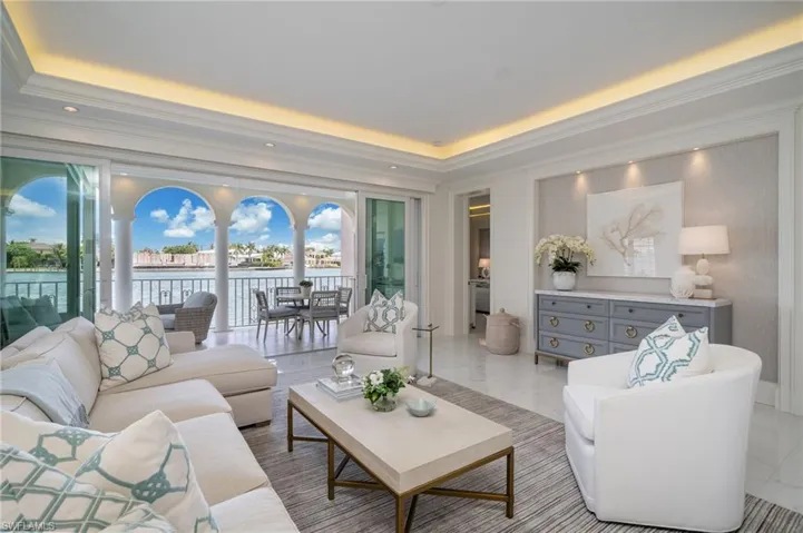 4000 Gulf Shore Blvd N 3300, Naples, Florida 34103