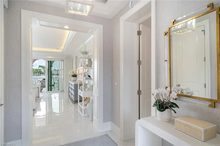 4000 Gulf Shore Blvd N 3300, Naples, Florida 34103