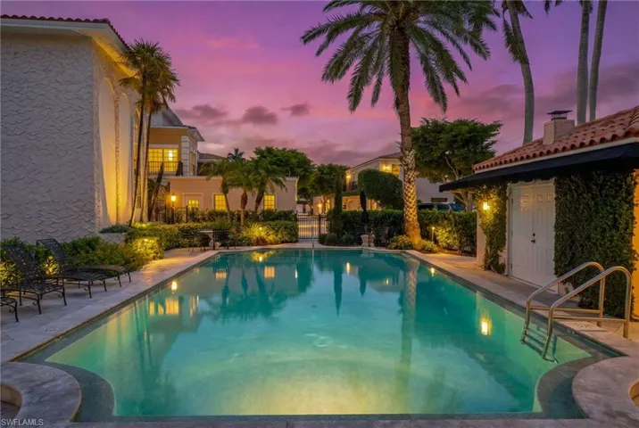 4000 Gulf Shore Blvd N 3300, Naples, Florida 34103