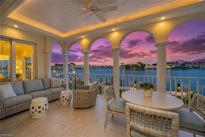4000 Gulf Shore Blvd N 3300, Naples, Florida 34103