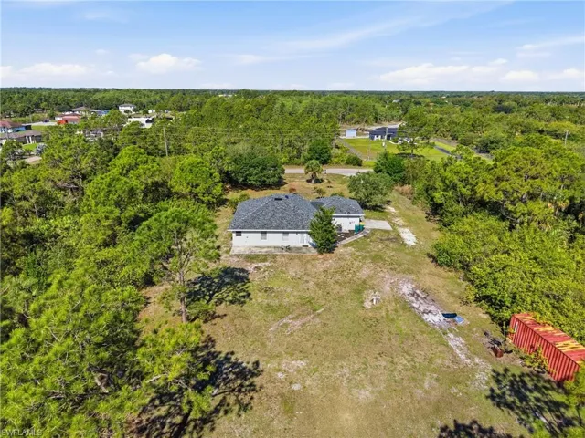 1940  Desoto N BLVD, Naples, FL 34120
