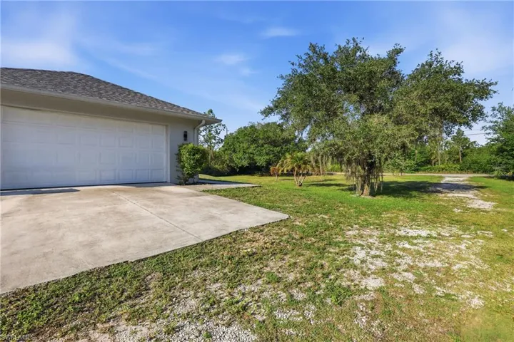 1940  Desoto N BLVD, Naples, FL 34120