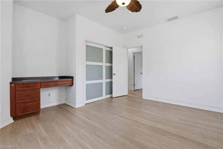 1940  Desoto N BLVD, Naples, FL 34120