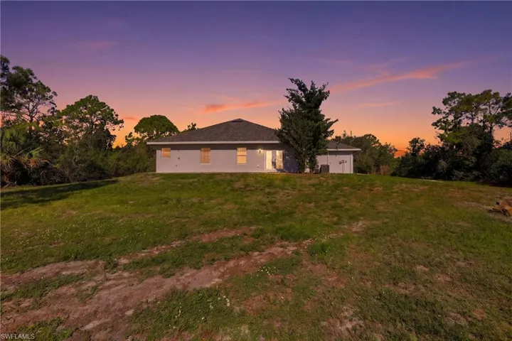 1940  Desoto N BLVD, Naples, FL 34120