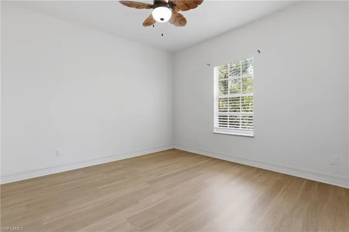 1940  Desoto N BLVD, Naples, FL 34120