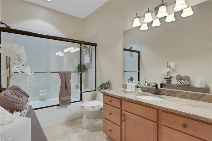 28605 San Lucas Ln 202, Bonita Springs, Florida 34135