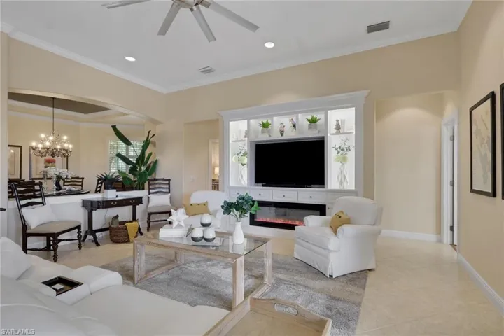 28605 San Lucas Ln 202, Bonita Springs, Florida 34135