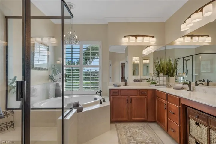 28605 San Lucas Ln 202, Bonita Springs, Florida 34135