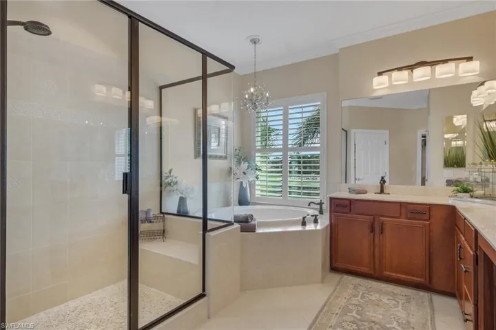 28605 San Lucas Ln 202, Bonita Springs, Florida 34135