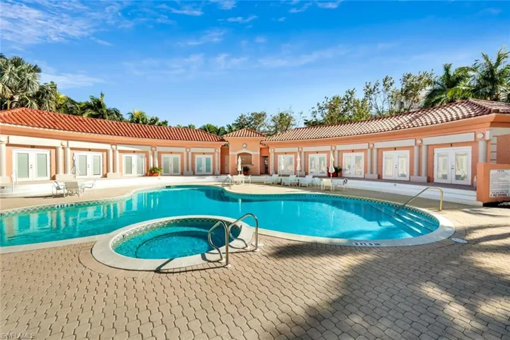 Pool area has hot tub and 10 exclusive Cabanas - Dunnfoire #1002 has Cabana #1 included!