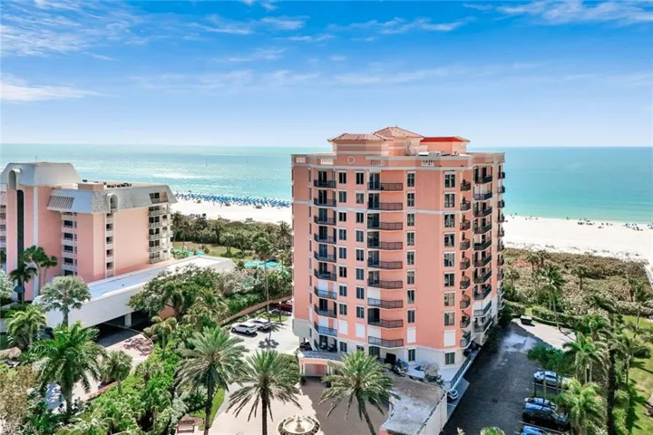 Dunnfoire is a very quiet, exclusive luxury condo building