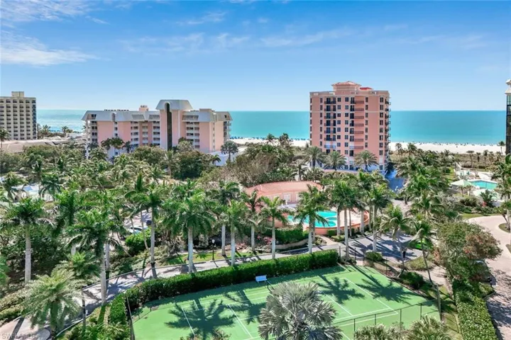 Dunnfoire is a very quiet, exclusive luxury condo building