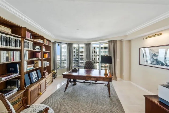 Office/Den - easily converted to 3rd bedroom